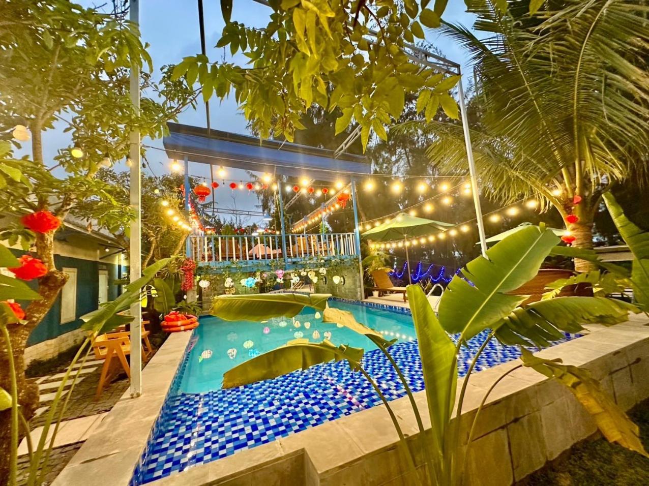 Charming And Spacious Beach Homestay 4 Rooms 1 Pool Entire Palace Điện Bàn Ngoại thất bức ảnh